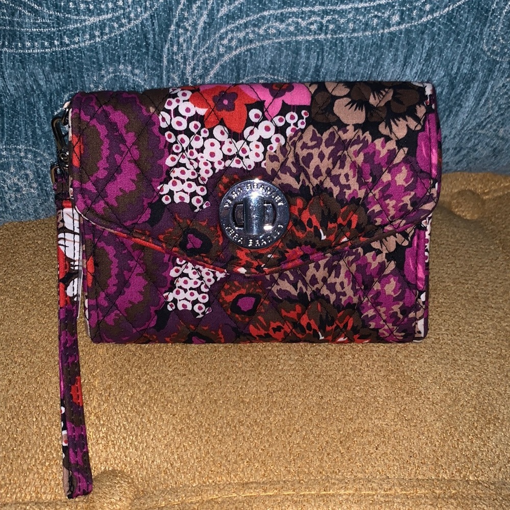 Vera Bradley Your Turn Smartphone Wristlet